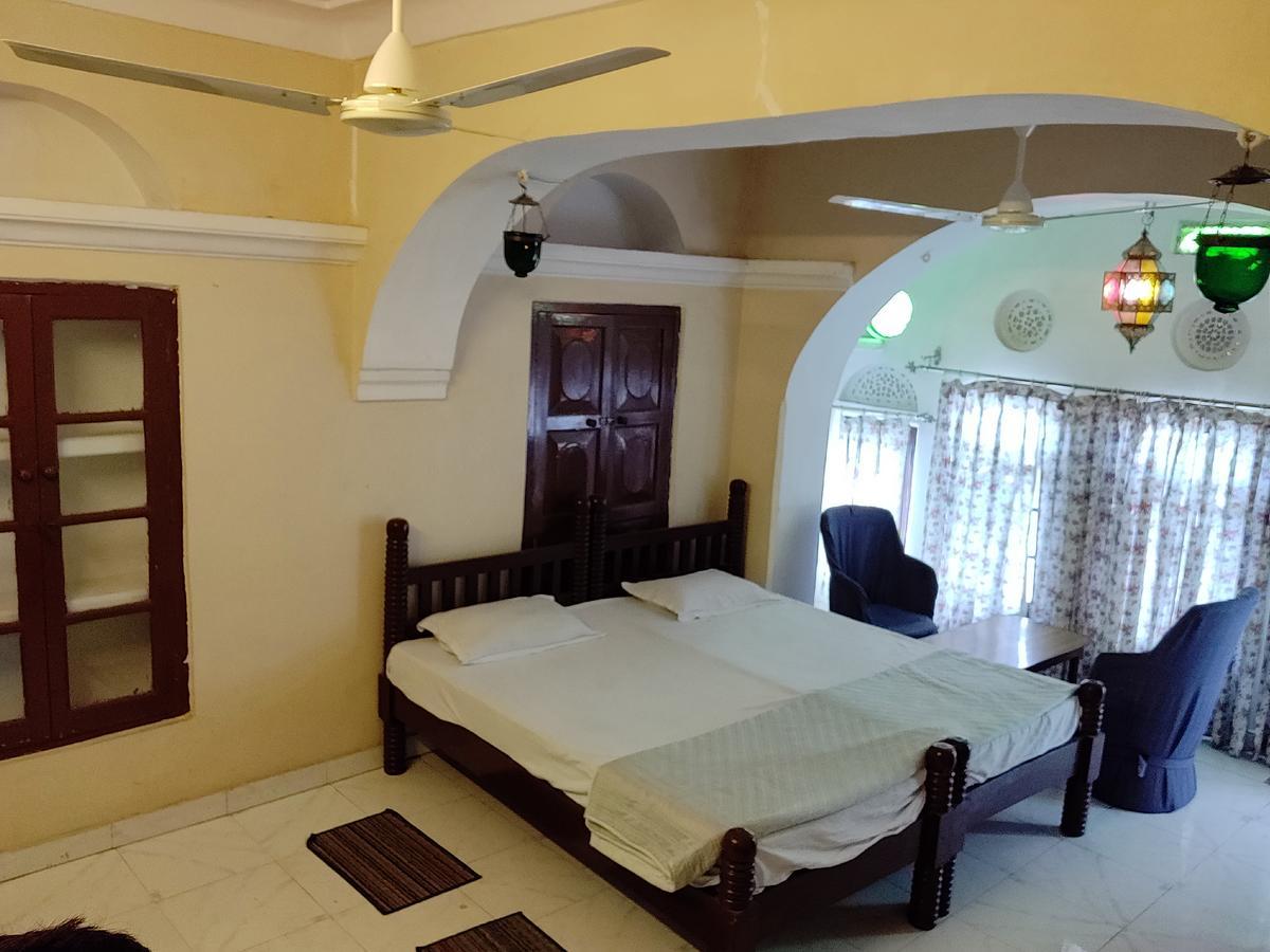 Natraj Guest House Adźmer Zewnętrze zdjęcie